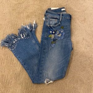 Zara Embroidered & Distressed Crop Flare Jeans Size 34/USA 2